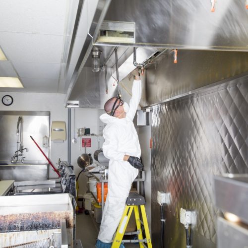 An-Essential-Guide-To-Commercial-Kitchen-Maintenance-header